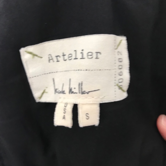 Nicole Miller Artelier Silk Zipper Back Blouse - Picture 11 of 12